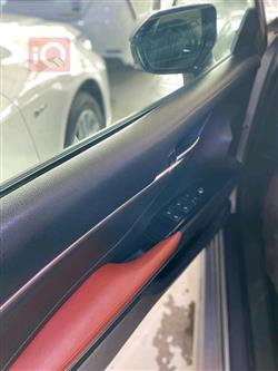 تۆیۆتا کامری